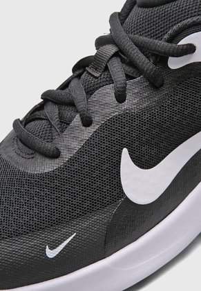Tenis Running Negro-Blanco Nike Revolution 7