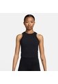Camiseta Mujer Nike One Fitted Negro de Nike