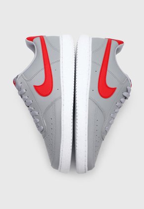 Tenis Lifestyle Gris-Rojo-Blanco Nike Court Vision Low NN