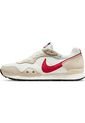 Tenis Mujer Nike Venture Runner Beige de Nike