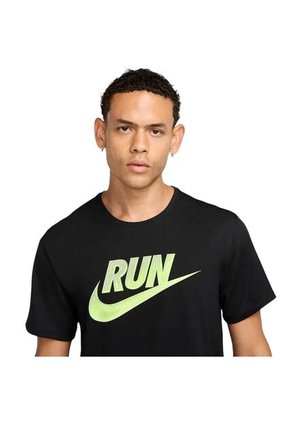 Camiseta Nike Run Energy Miler Ss Top Hombre-Negro