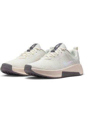 TENIS NIKE MUJER FQ1830-120 MC TRAINE Talla 7.5