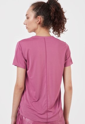 Camiseta Morado Nike