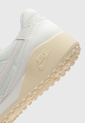 Tenis NIKE Terra Manta Blanco