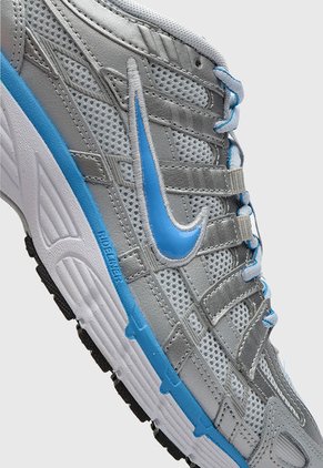 Tenis NIKE P-6000 Plateado