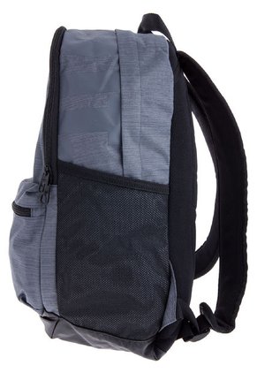 Morral Gris-Negro Nike Brsla Bkpk – M