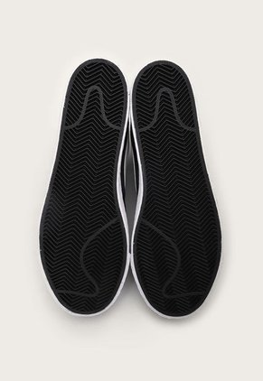 Tenis Lifestyle Negro-Blanco Nike SB Zoom Blazer Mid