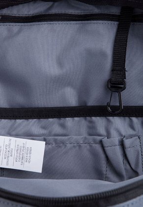 Morral Gris-Negro Nike Brsla Bkpk – M