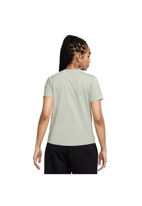 Camiseta Nike W Nsw Club Ss Tee Mujer-Verde Claro