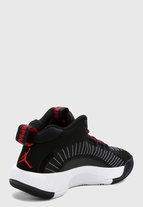 Tenis Basketball Negro-Blanco-Rojo Nike Jordan Jumpman