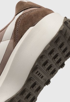 Tenis Lifestyle Café-Blanco NIKE Waffle Nav