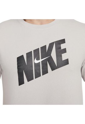 Camiseta Nike Dri Fit Hbr Novelty Graphic Tees-Blanco