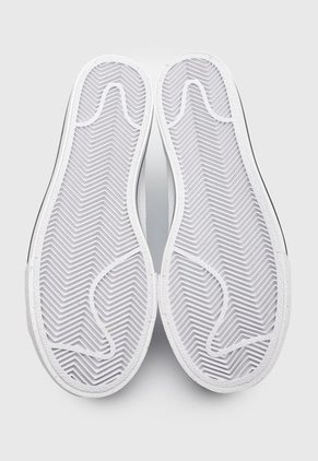 Tenis Lifestyle Blanco-Negro Nike Court Legacy NN