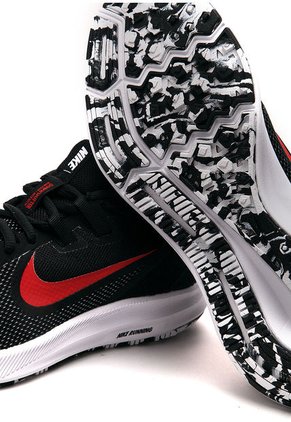 Tenis Running Negro-Blanco-Rojo Nike Downshifter 9