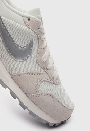Tenis NIKE MD Runner 2 Marfil