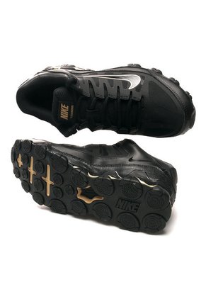 Tenis Training Negro-Dorado Nike Reax 8 TR Mesh