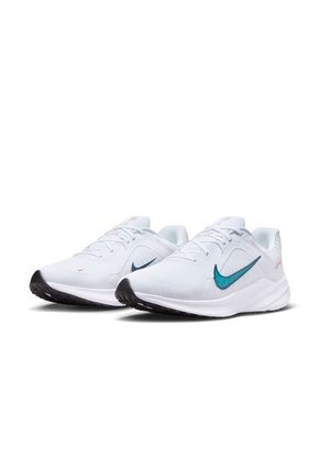 TENIS NIKE HOMBRE QUEST DD0204-101