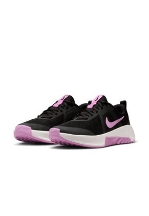 TENIS NIKE MUJER FQ1830-007 MC TRAINE Talla 8.5