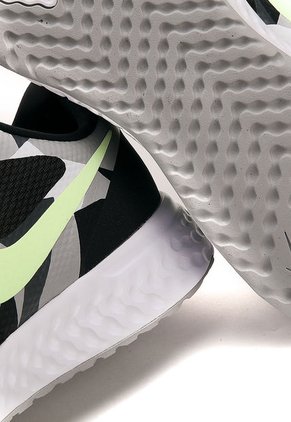 Tenis Running Negro-Verde-Blanco Nike Revolution 5