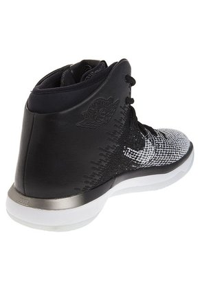 Basketball  Negro-Blanco Nike Air Jordan XXXI