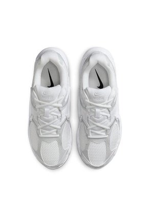 TENIS NIKE MUJER HQ7901-101 V5 RNR Talla 7.5