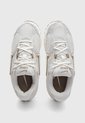Tenis Lifestyle NIKE V5 RNR Marfil de Nike
