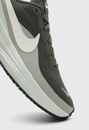 Tenis NIKE Revolution 8 Verde