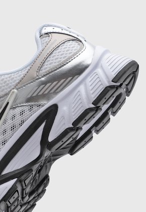 Tenis Lifestyle NIKE V5 RNR Blanco