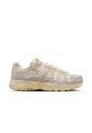 Tenis Hombre Nike P-6000 Gris de Nike