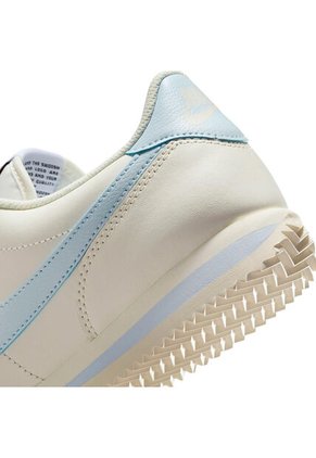 TENIS NIKE MUJER DN1791-112 CORTEZ Talla 6.5