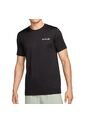 Camiseta Nike M Df Tee Rlgd Iykyk 2-Negro de Nike