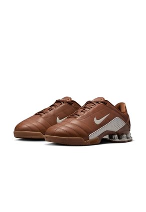 Tenis Mujer Nike Total90 Shox Magia Marrón