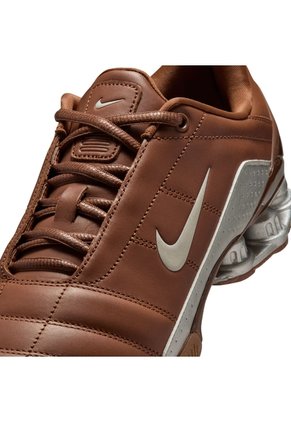 Tenis Mujer Nike Total90 Shox Magia Marrón