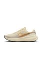 Tenis Mujer Nike Revolution 8 Beige de Nike