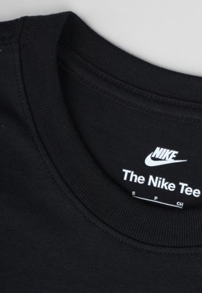Camiseta NIKE Sportswear Negro