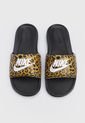 Playera Negro-Mostaza-Blanco Nike Victori One Slide Print de Nike