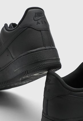 Tenis Lifestyle Negro Nike Air Force 1 '07