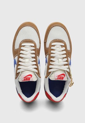 Tenis Lifestyle NIKE Field General Blanco
