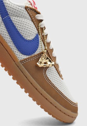 Tenis Lifestyle NIKE Field General Blanco