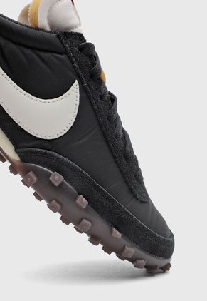 Tenis Lifestyle NIKE Waffle Racer Negro