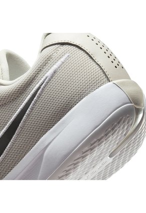 Tenis Hombre Nike G.T. Cut Academy Beige