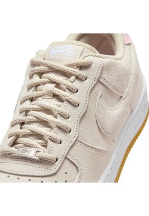 Tenis Hombre Nike SB Air Force 1 Low Beige