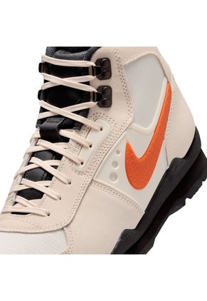 Tenis Hombre Nike Baltoro Beige