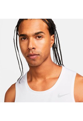 CAMISETA NIKE HOMBRE DV9321-100 Talla M