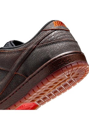 Tenis Hombre Nike SB Dunk Low Pro Premium Marrón