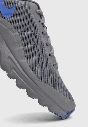 Tenis Lifestyle NIKE Air Max Invigor Gris