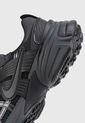 Tenis Lifestyle Negro-Plateado Oscuro NIKE V2K Run de Nike