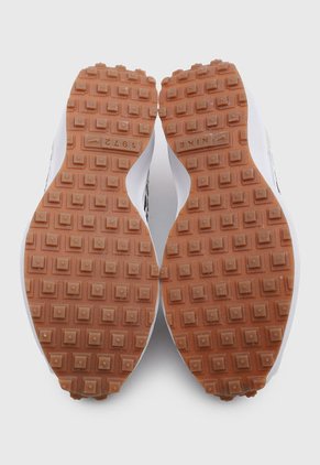 Tenis Lifestyle Blanco-Naranja-Animal Print Nike Waffle Debut