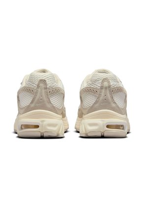 TENIS NIKE MUJER IO4862-100 AM MOTO Talla 7.5
