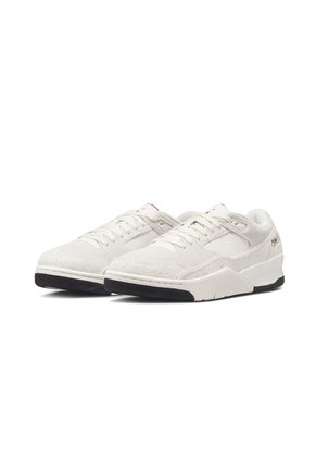TENIS JORDAN FLIGHT COURT NIKE